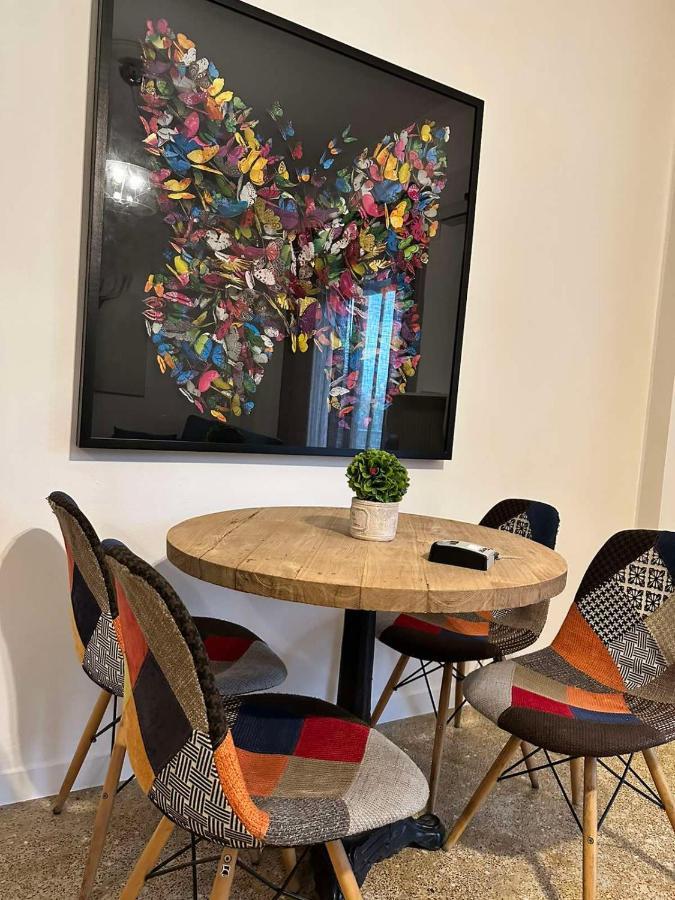 Cozy Apartment At Gazi Square 아테네 외부 사진